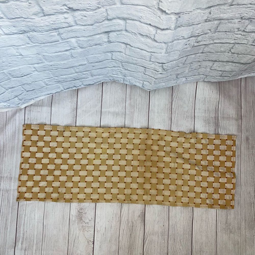 Vintage basket weave table runner 40”x14”